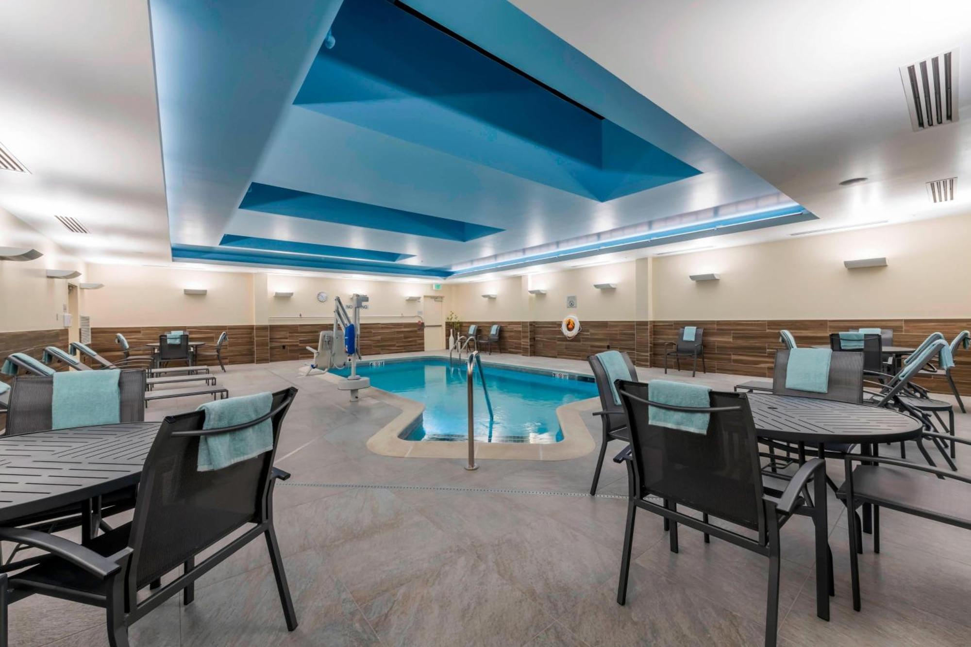 Fairfield Inn & Suites By Marriott Boston Marlborough/Apex Center Buitenkant foto
