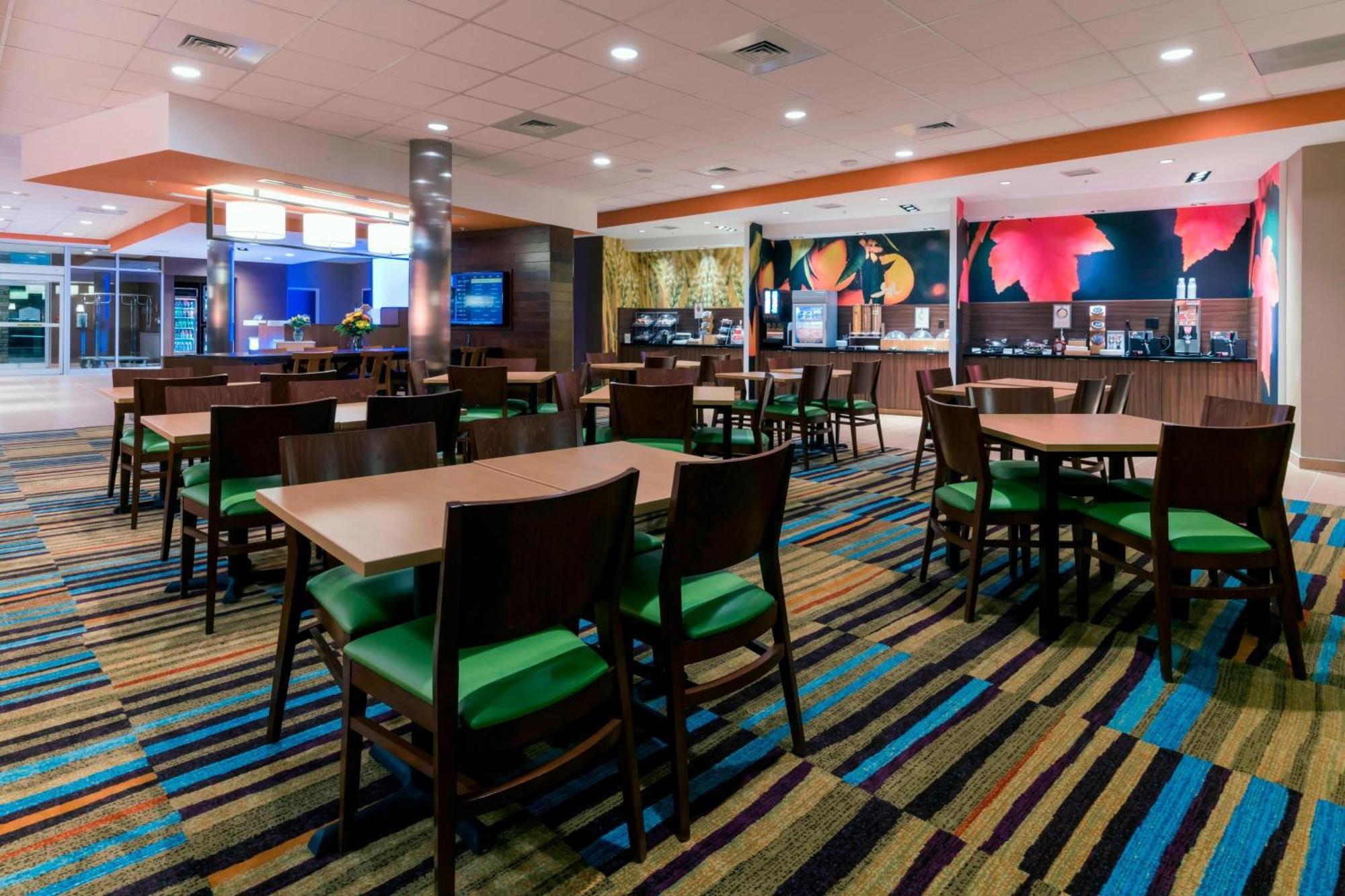 Fairfield Inn & Suites By Marriott Boston Marlborough/Apex Center Buitenkant foto