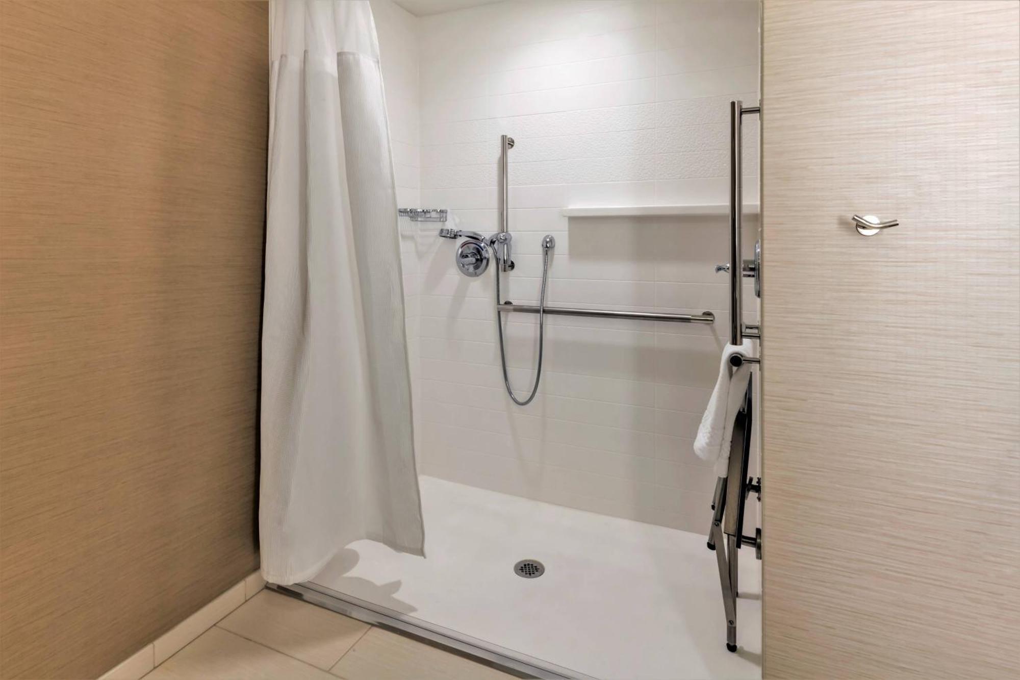 Fairfield Inn & Suites By Marriott Boston Marlborough/Apex Center Buitenkant foto